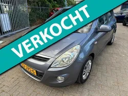 Grijs Gebruikt 2009 Hyundai i20 Dynamiq Hatchback | € 3.249 (Eerlijke prijs)