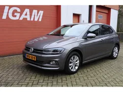 Grijs, metallic lak Gebruikt 2020 VW Polo Highline Hatchback | € 15.850 (Goede deal)
