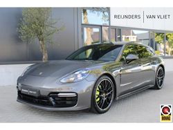 Grijs Gebruikt 2018 Porsche Panamera Sport Turismo Sedan | € 61.890 (Goede deal)