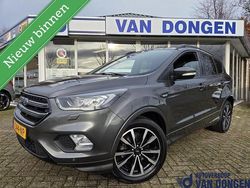 Grijs Gebruikt 2018 Ford Kuga ST-Line SUV | € 14.845 (Goede deal)