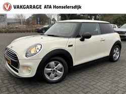 Wit Gebruikt 2015 Mini Cooper Pepper Hatchback | € 10.750 (Eerlijke prijs)