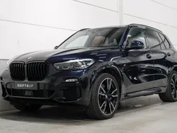 Zwart Gebruikt 2021 BMW X5 M Sport SUV | € 63.440 (Eerlijke prijs)