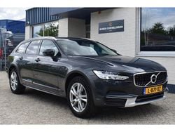 Grijs Gebruikt 2017 Volvo V90 CC Stationwagen | € 25.945 (Eerlijke prijs)