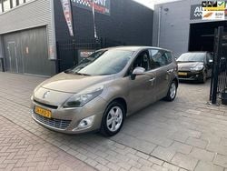 Beige Gebruikt 2010 Renault Grand Scénic III Dynamique MPV | € 2.999 (Super prijs)
