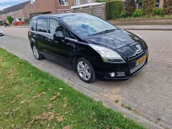 Zwart Gebruikt 2011 Peugeot 5008 MPV | € 2.999 (Eerlijke prijs)