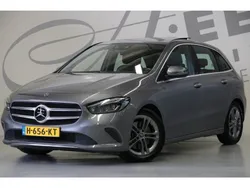 Grijs Gebruikt 2020 Mercedes B250 Premium Plus MPV | € 26.950 (Eerlijke prijs)