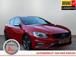 Rood Gebruikt 2014 Volvo V60 R-Design Stationwagen | € 12.045 (Super prijs)