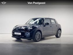 Midnight black Nieuw 2025 Mini Cooper Essential Hatchback | € 39.763 (Eerlijke prijs)