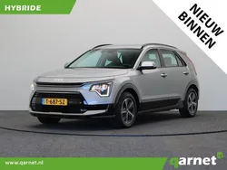 Grijs, metallic lak Gebruikt 2023 Kia Niro SUV | € 30.945 (Goede deal)