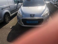 Gebruikt 2014 Peugeot 308 Stationwagen | € 1.800