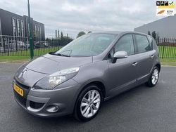 Grijs Gebruikt 2011 Renault Scénic III MPV | € 2.999 (Super prijs)