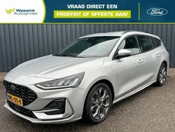 Grijs Gebruikt 2023 Ford Focus ST-Line Stationwagen | € 24.940 (Goede deal)