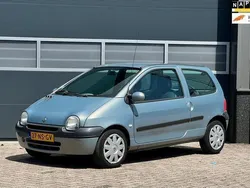 Blauw Gebruikt 2004 Renault Twingo Hatchback | € 1.950 (Eerlijke prijs)