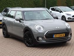 Grijs, metallic lak Gebruikt 2016 Mini One Clubman Business Stationwagen | € 12.350 (Eerlijke prijs)