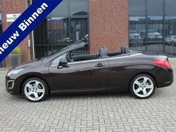 Bruin Gebruikt 2011 Peugeot 308 CC Cabriolet | € 9.950 (Eerlijke prijs)