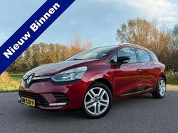 Rood (metallic) Gebruikt 2016 Renault Clio GrandTour LIMITED Stationwagen | € 8.888 (Eerlijke prijs)