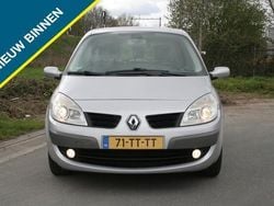 Grijs Gebruikt 2007 Renault Scénic II Business MPV | € 1.999 (Eerlijke prijs)