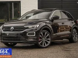 Zwart Gebruikt 2019 VW T-Roc Beats SUV | € 28.950 (Eerlijke prijs)