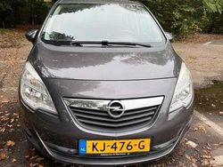 Grijs Gebruikt 2012 Opel Meriva Cosmo MPV | € 4.000 (Goede deal)