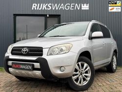 Grijs Gebruikt 2007 Toyota RAV4 Executive SUV | € 7.550 (Eerlijke prijs)