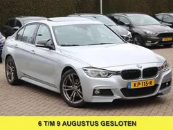 Grijs Gebruikt 2016 BMW 330e M Sport Sedan | € 17.999 (Goede deal)