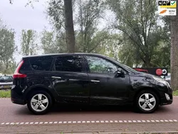 Zwart Gebruikt 2010 Renault Grand Scénic III Dynamique MPV | € 1.499 (Goede deal)