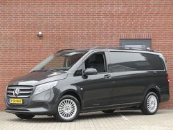 Grijs Gebruikt 2024 Mercedes e-Vito Van | € 39.950