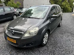 Grijs Gebruikt 2009 Opel Zafira Cosmo MPV | € 3.499 (Eerlijke prijs)