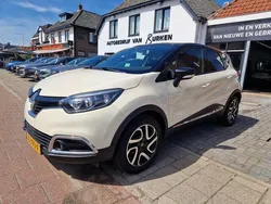 Beige Gebruikt 2016 Renault Captur Dynamique SUV | € 11.850 (Eerlijke prijs)