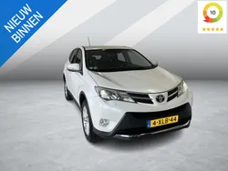 Wit Gebruikt 2014 Toyota RAV4 Business Edition SUV | € 16.950 (Goede deal)