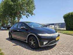 Zwart Gebruikt 2007 Honda Civic Sport Hatchback | € 2.475 (Eerlijke prijs)