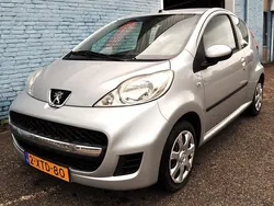 Grijs Gebruikt 2010 Peugeot 107 Hatchback | € 1.950 (Eerlijke prijs)