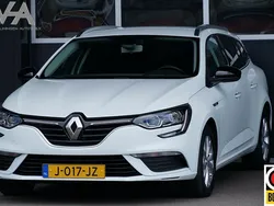 Wit Gebruikt 2020 Renault Mégane GrandTour LIMITED Stationwagen | € 15.950 (Eerlijke prijs)