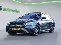 Grijs, metallic lak Gebruikt 2023 Mercedes E300 AMG line Sedan | € 56.950 (Super prijs)