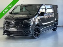 Zwart Nieuw 2024 Renault Trafic Van | € 41.750