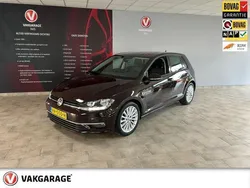 Rood Gebruikt 2018 VW Golf VII Comfortline Hatchback | € 14.650 (Eerlijke prijs)