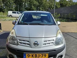 Grijs Gebruikt 2010 Nissan Pixo Acenta Hatchback | € 2.995 (Eerlijke prijs)