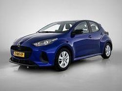 Blauw Gebruikt 2024 Mazda 2 Center-Line Hatchback | € 21.895 (Eerlijke prijs)