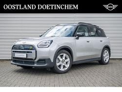 Grijs, metallic lak Gebruikt 2025 Mini Countryman Classic SUV | € 43.900 (Super prijs)