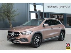 Bruin Gebruikt 2021 Mercedes GLA250 Progressive SUV | € 37.890 (Eerlijke prijs)