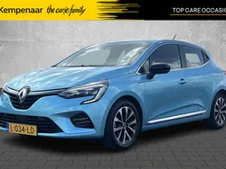 Blauw Gebruikt 2021 Renault Clio V Intens Hatchback | € 15.950 (Eerlijke prijs)