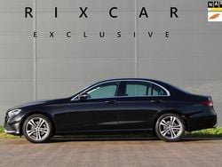 Zwart Gebruikt 2022 Mercedes E200 Avantgarde Sedan | € 38.940 (Eerlijke prijs)