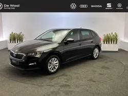 Zwart Gebruikt 2023 Skoda Scala Ambition Hatchback | € 18.895 (Eerlijke prijs)