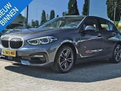 Grijs Gebruikt 2019 BMW 118 Executive Hatchback | € 20.900 (Eerlijke prijs)
