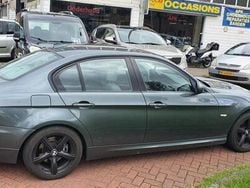 Groen Gebruikt 2011 BMW 318 Luxury Line Sedan | € 7.750 (Eerlijke prijs)
