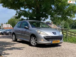 Grijs Gebruikt 2010 Peugeot 206+ Hatchback | € 2.975 (Eerlijke prijs)