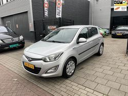 Grijs Gebruikt 2012 Hyundai i20 Edition Hatchback | € 3.999 (Goede deal)