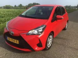 Rood Gebruikt 2019 Toyota Yaris Active Hatchback | € 14.950 (Eerlijke prijs)