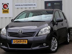 Grijs Gebruikt 2010 Toyota Verso Business Edition MPV | € 7.400 (Eerlijke prijs)