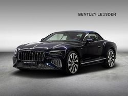 Blauw Nieuw 2025 Bentley Continental Sedan | € 361.750